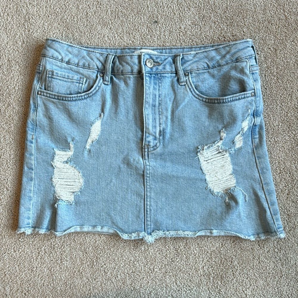 Denim distressed skirt - Picture 1 of 5